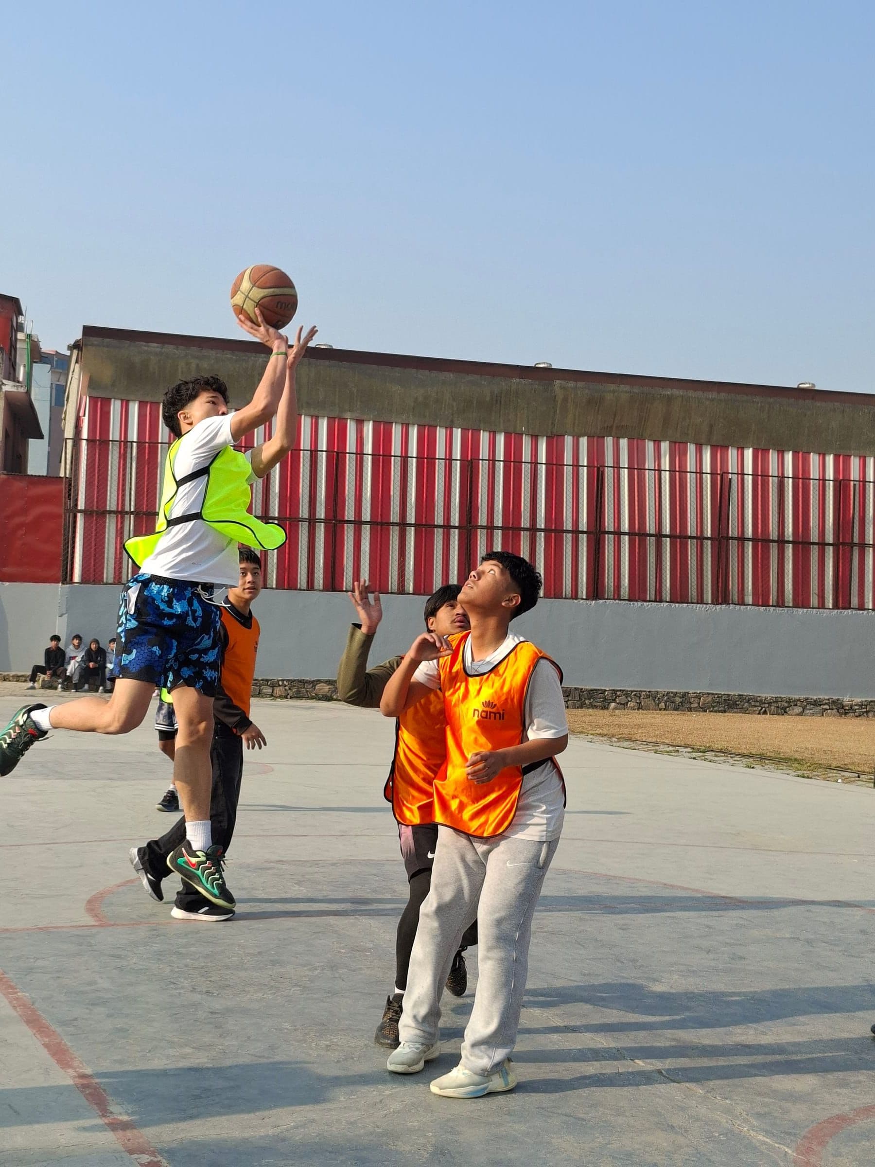 Basketball championship match in progress
